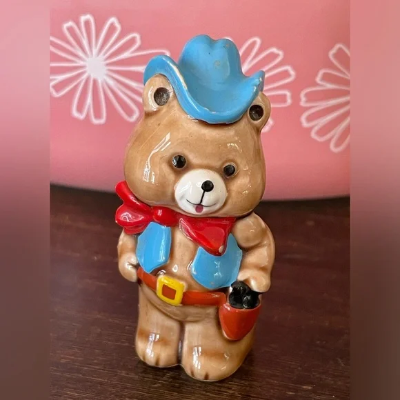 Vintage Kitschy Capilano Ceramic Cowboy Teddy Bear🧸🤠 - Picture 7 of 8